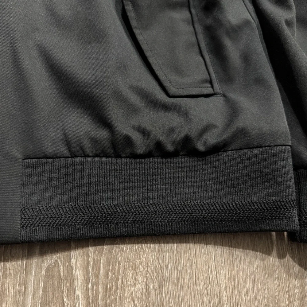 NWOT Cuts Clothing Legacy Bomber Jacket Men's Medium Solid Black $275 Retail - Picture 5 of 15